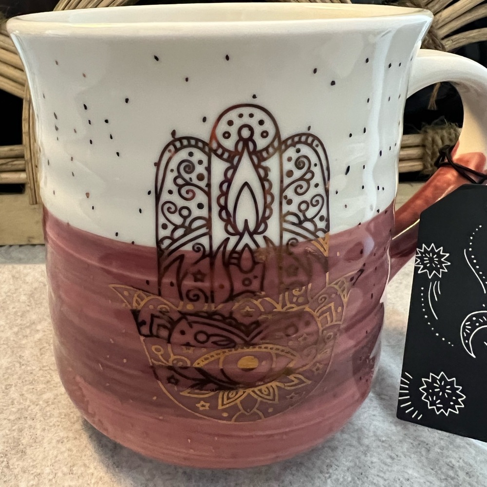 Hamsa Mug